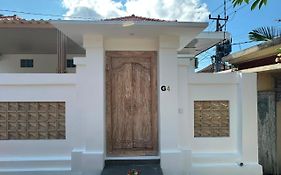 Galang Kangin Bungalows